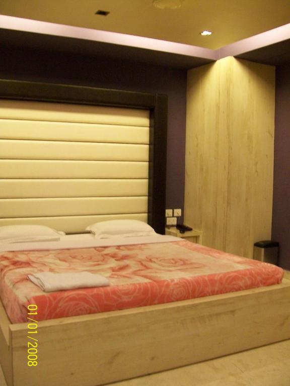 Hotel Victerrace Regency Kalkuta Pokój zdjęcie